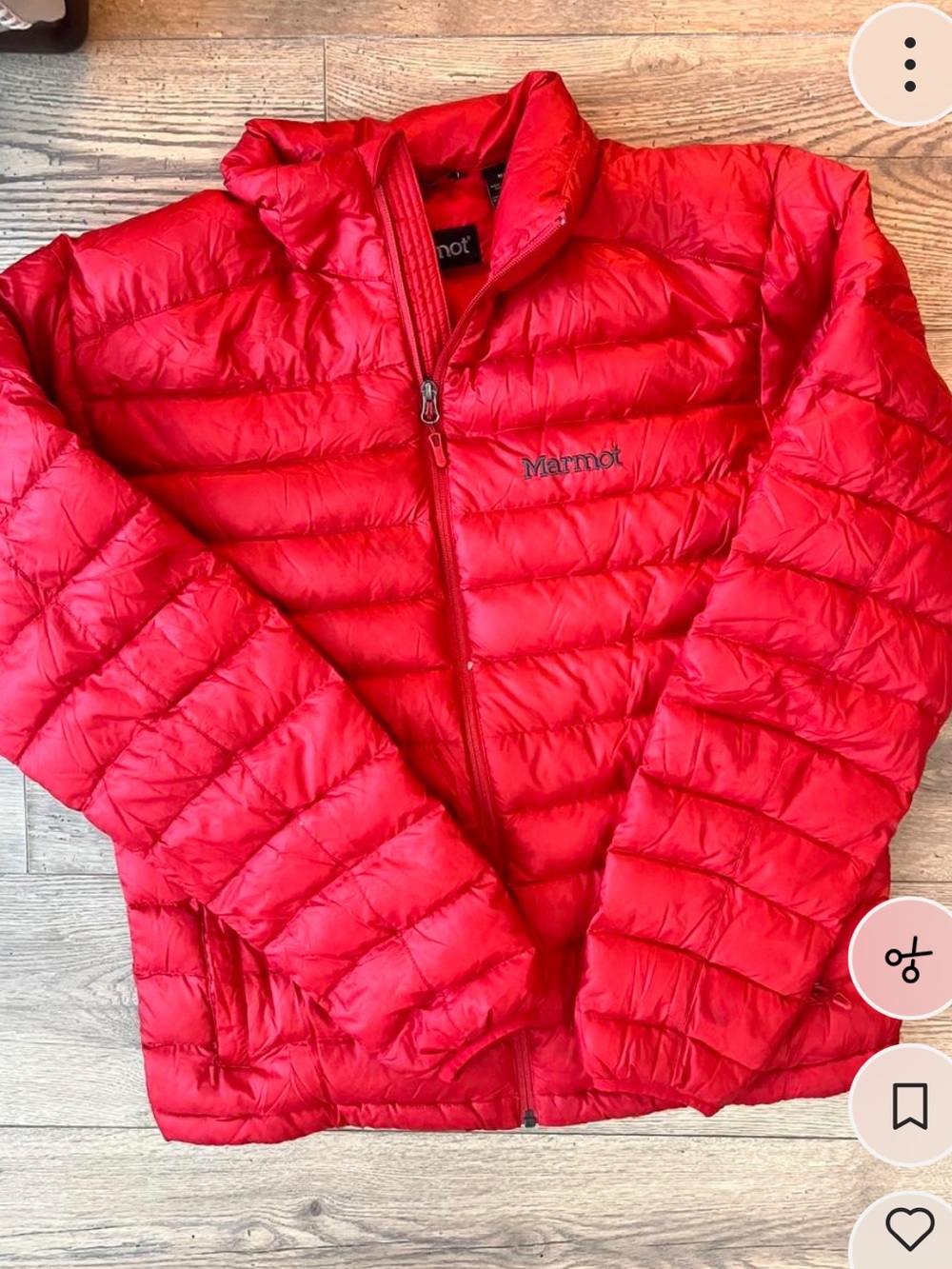 Women’s Marmot 700 fill puffer jacket